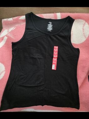 New XXL Danskin Black Scoop Neck Shirt